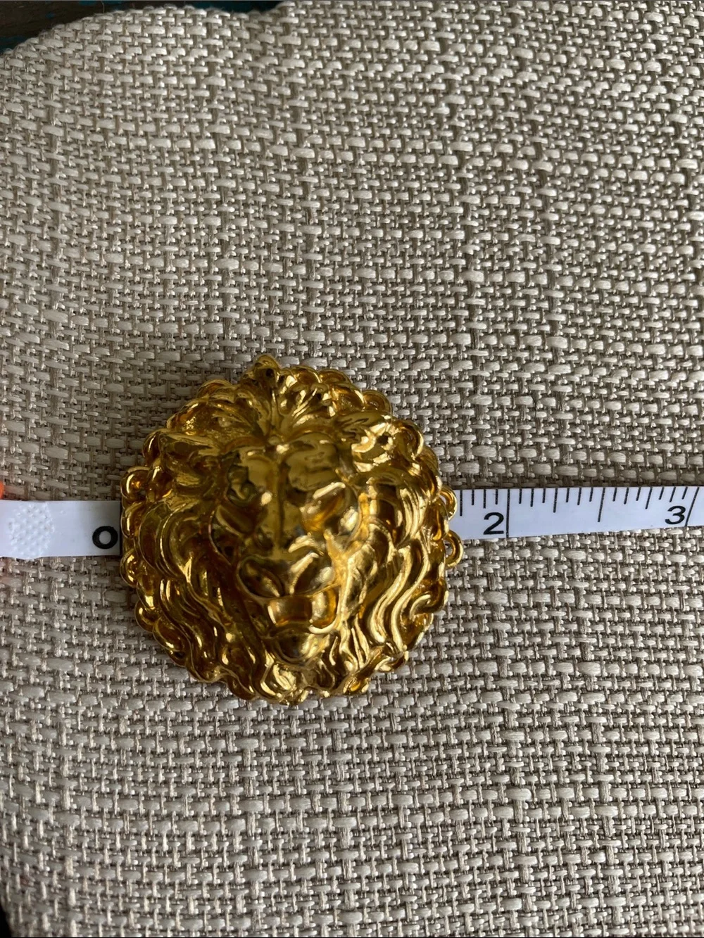 Anne Klein Lion head Brooch Gold finish 3D Pin Vintage rare women’s jewelry